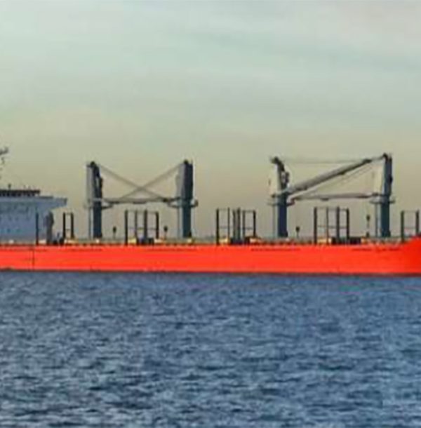 alesta-dalgiclik-queen-ghaida-pervane-parlatma